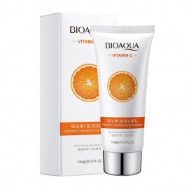 فوم شست و شو صورت بیوآکوا Vitamin C