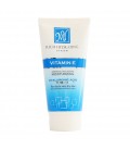 کرم مرطوب کننده قوی مای Vitamin E